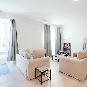  Appartement Borgovico Garden - The House Of Travelers