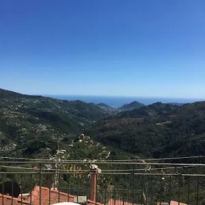 appartamento-madame-carla.hotelitalianriviera.com/